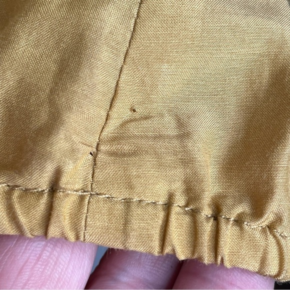 Sundance Silk Blend Ruffle Long Sleeve Blouse in Mustard Yellow L - Picture 10 of 10